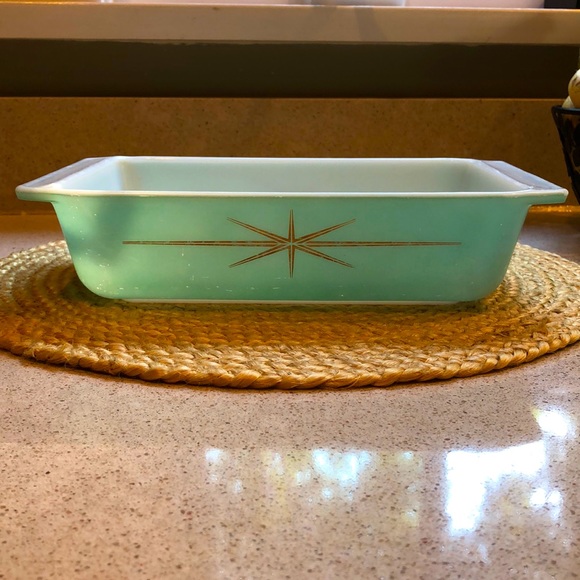 Pyrex Other - RARE Vintage Pyrex Turquoise Atomic Starburst Space Saver No. 575-B